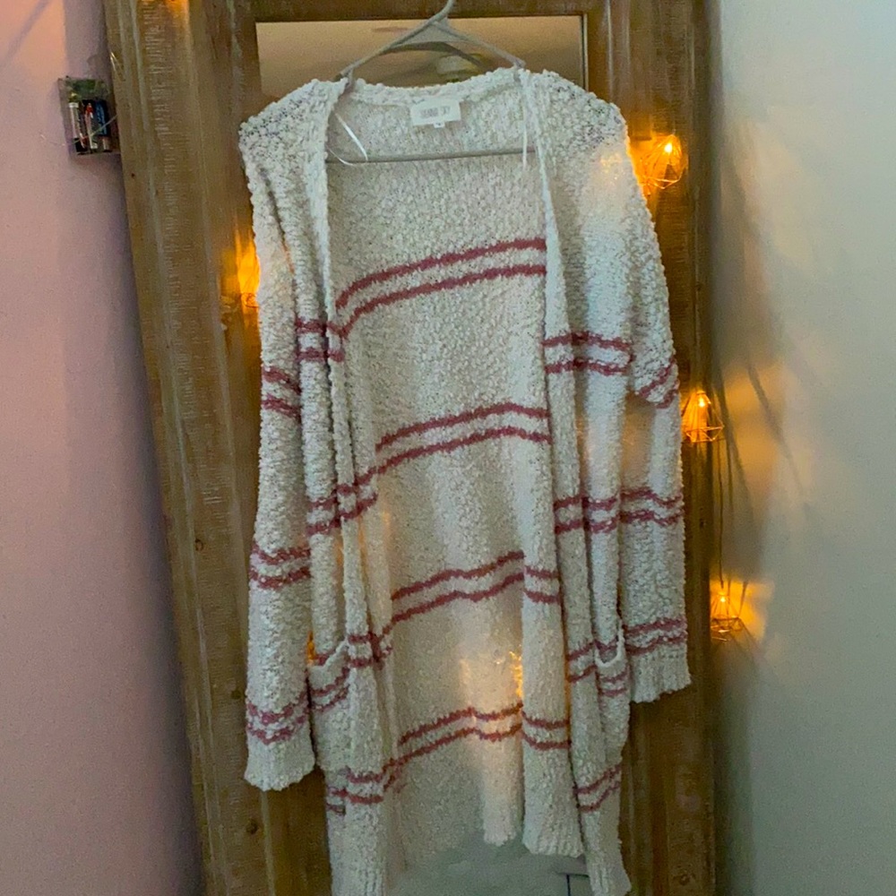 Medium white and pink striped cardigan